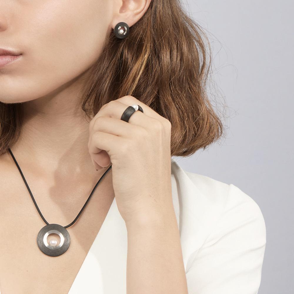 587061_587060_571100_304286_j