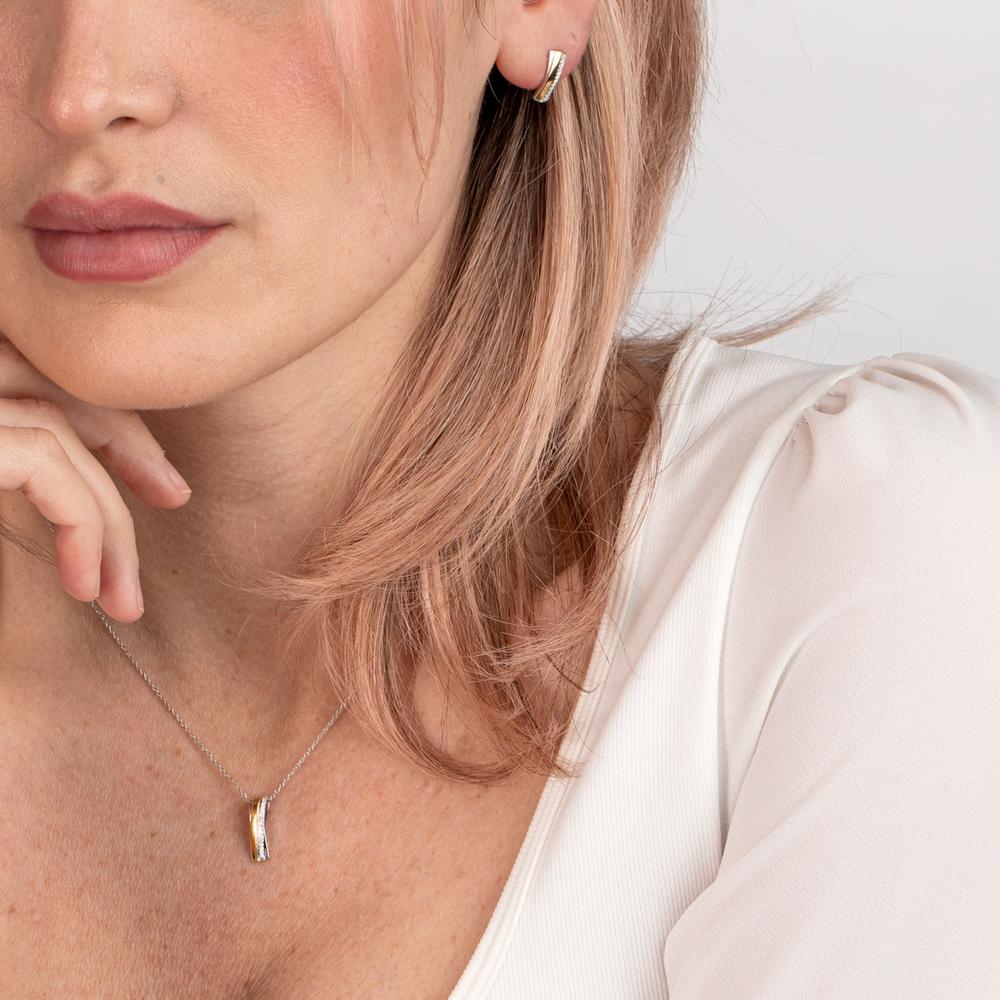 589293_589294_599136_m