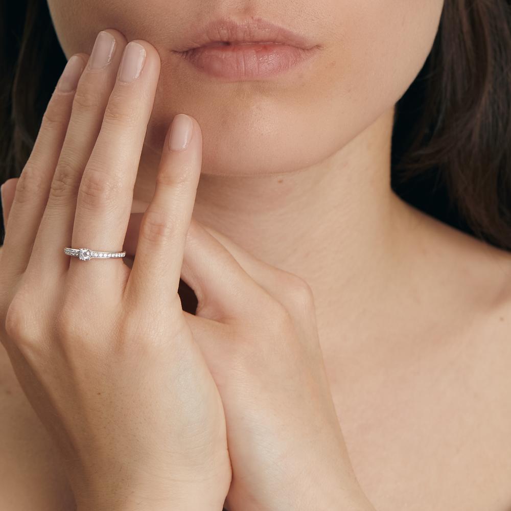 Anillo solitario Oro blanco de 375/9 quilates Diamante 0.20 ct, 19 piedras, w-si