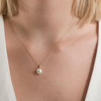 Colgante Oro amarillo de 585/14 kt. Perlas akoya 8-8.5 mm